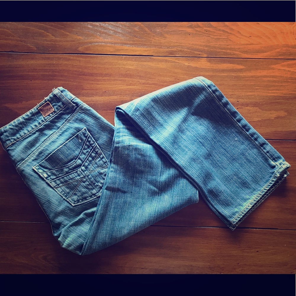 AEO Straight Jeans EUC size 4